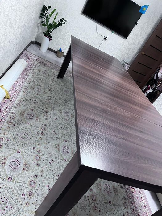 Продаётся стол 45 000