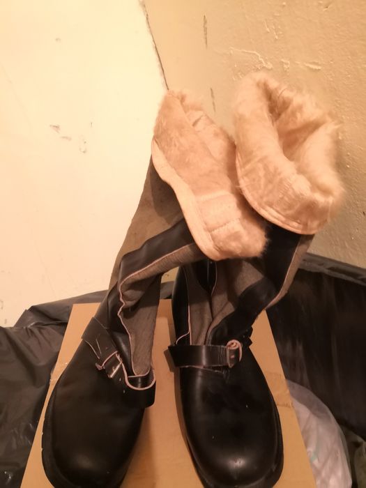 Продавам, Нови, Туристически ботуши