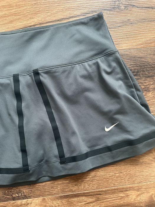 Тенис поличка с клин Nike