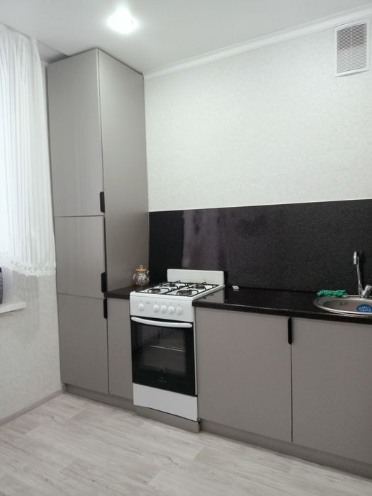 Сдам посуточно квартиру СХИ