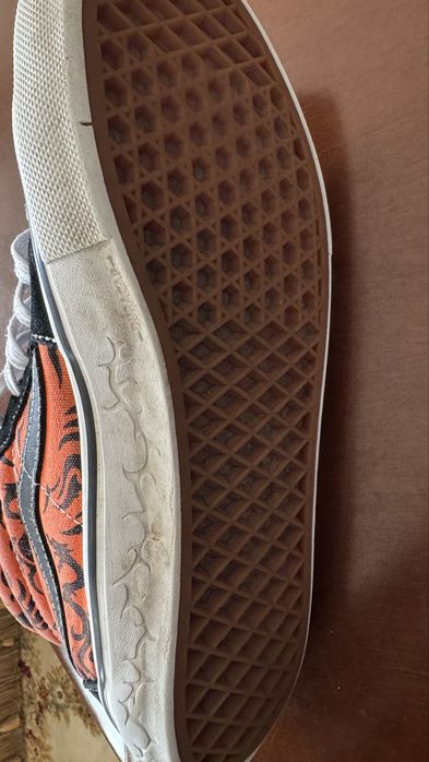 Кеды для скейтбордов.