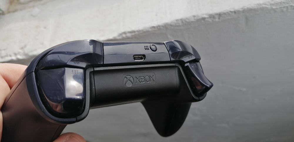 Xbox One Controller Limited Fortnite Edition