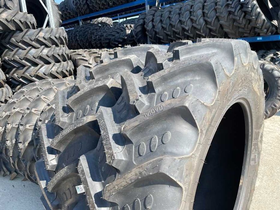 Anvelope noi de tractor 420/85R34 Livrare rapida BKT garantie