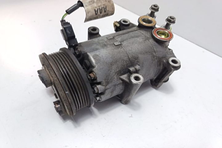 Compresor clima AP3119D629BA Ford Focus a 3-a generatie