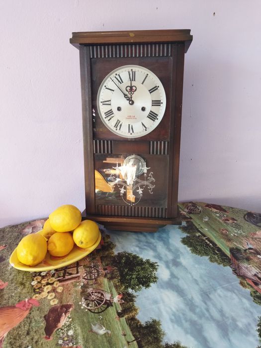 Старинен часовник