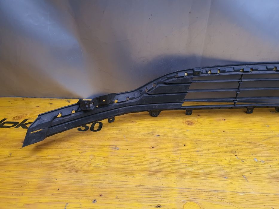 Грил решетка броня опел корса д  Opel Corsa D