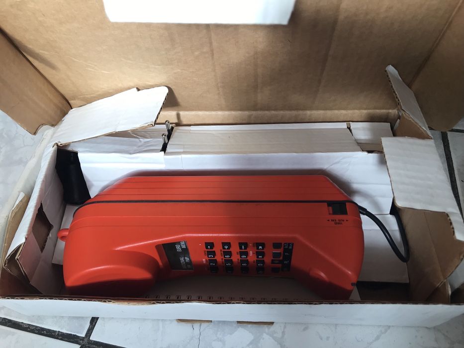 Telefon fix vechi din anii 90