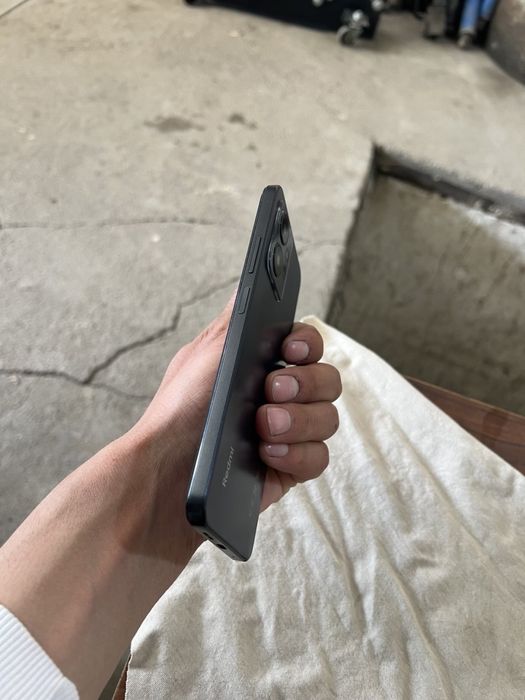 Redmi note 12 6/128 sotiladi