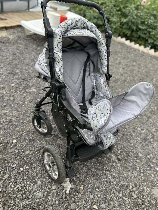 Коляскав хорошем состояние  б/у