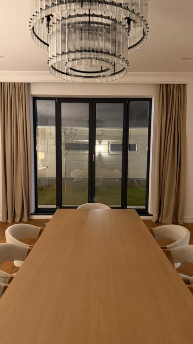 Шикарный дом в Сайрам Вилладж