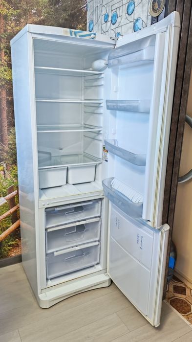 Продается холодильник