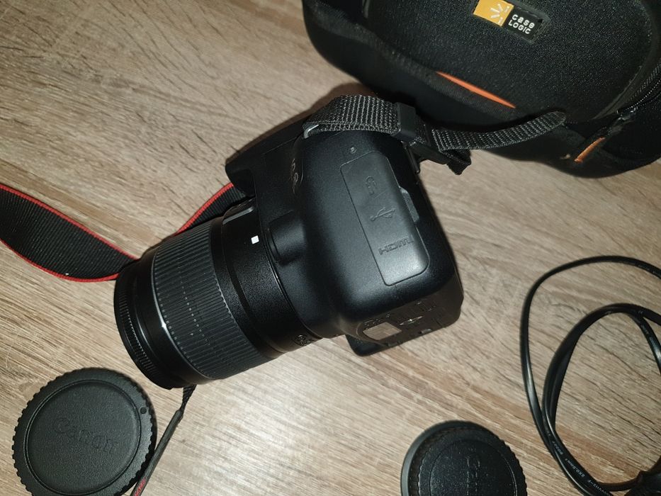Aparat foto dslr canon eos 1200d ca nou