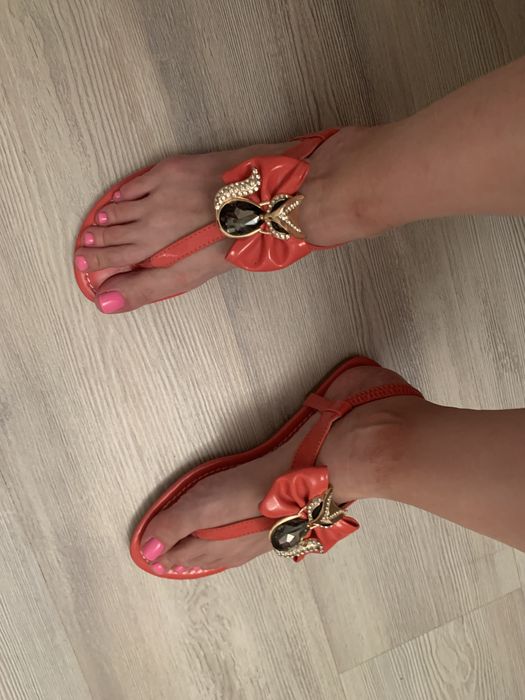 Сандали босоножки