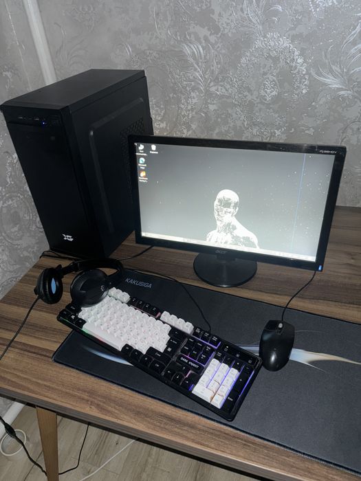 Продам компьютер срочно