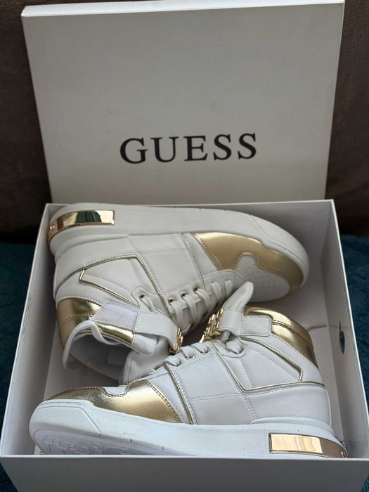 Sneakers GUESS albi cu auriu mărimea 40 – NOI în cutie, super eleganți