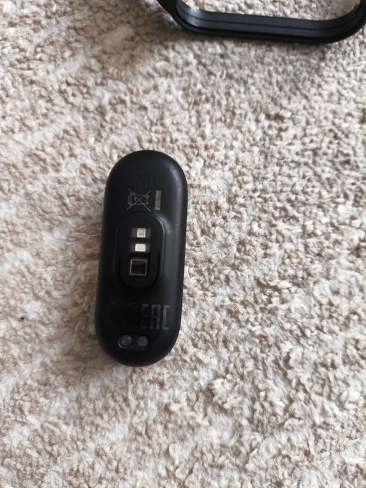 Часы  fitnes. Продаю без доставки!