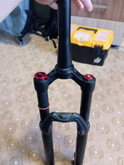 Вилка воздушная на  колесо 29 дюймов