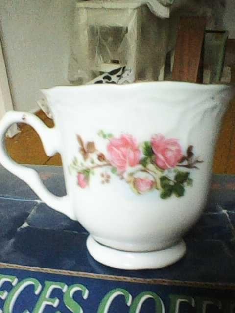 сервиз чайный 6 персон.