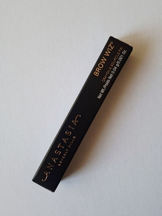Молив за вежди Anastasia Beverly Hills Brow Wiz