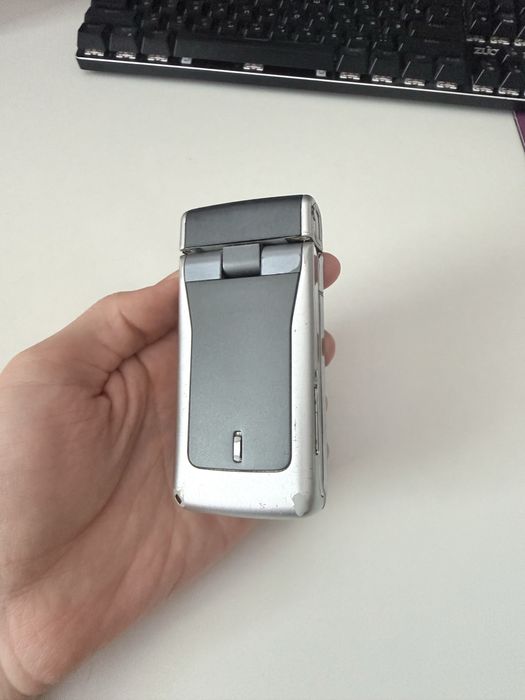 Nokia N90 камерофон