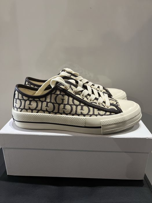 Дамски кецове Guess номер 36