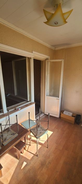 Продаётся квартира на Куйлюк массив 4