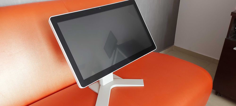 Тъч монитор Wincor Nixdorf (18.5 инча)