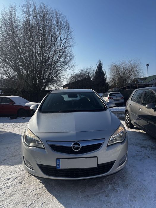 Vand Opel Astra J 2010