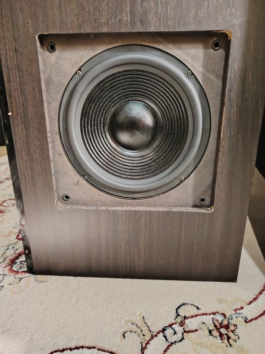 Продаю акустическую систему