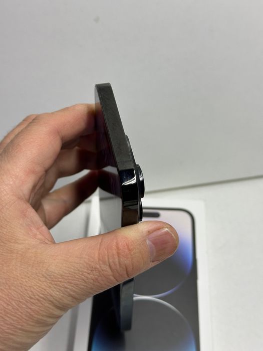 Продам Айфон 14 Про Макс 128г