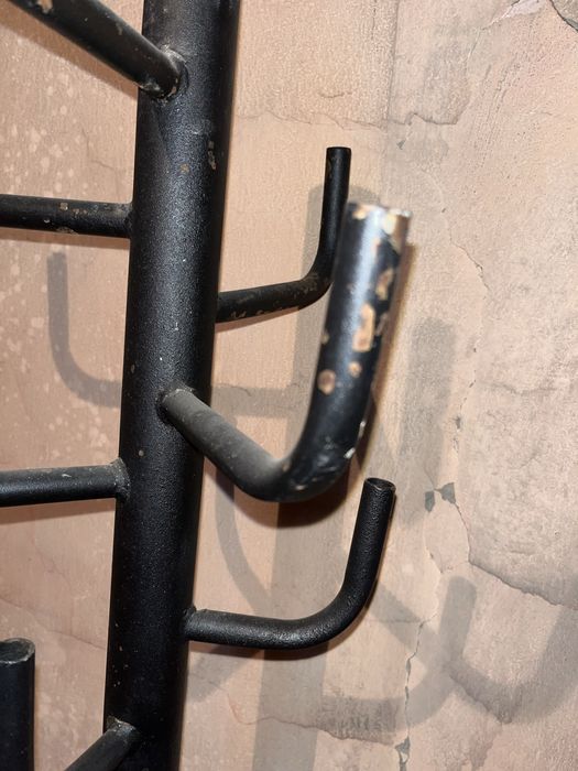 Продам вешалку для вещей