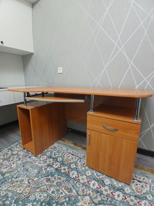 стул,15К ,130смХ70см