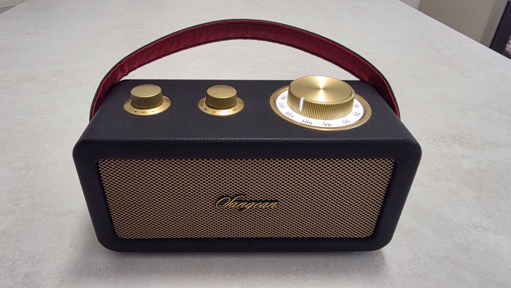 Radio portabil Sangean RA-101