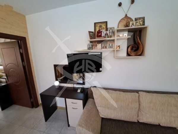 Двустаен апартамент в Приморско 71093