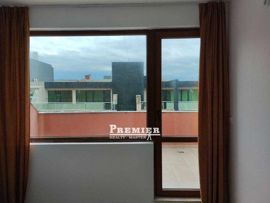 Продава се Двустаен апартамент в Поморие - 84 кв.м за 1483 €/кв.м - Снимка #2