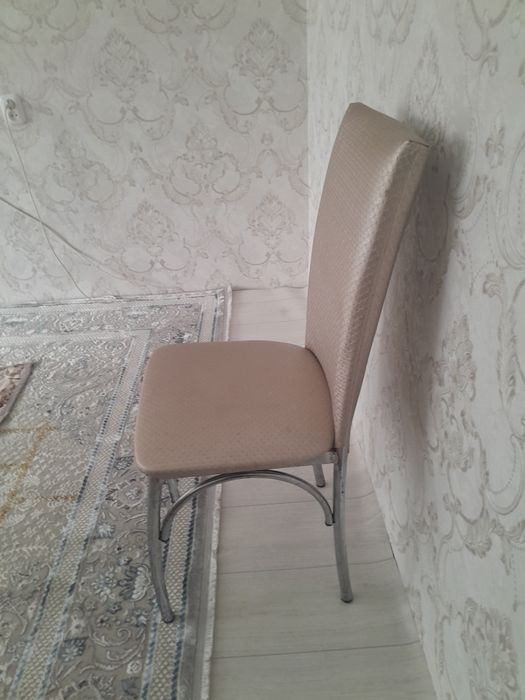 Продам удобные стулья