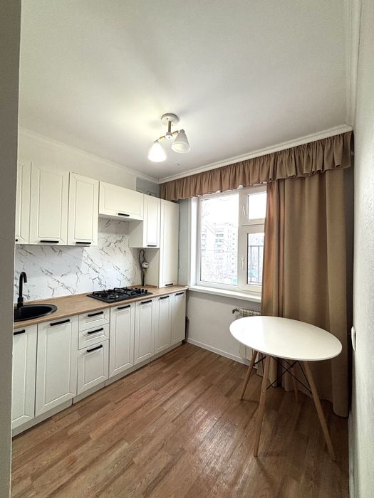 Продается 2х ком 7 школа