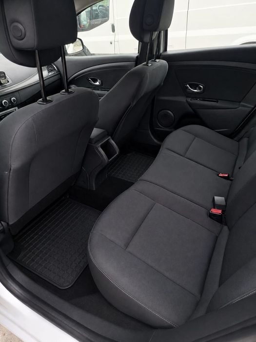 Vand renault megane 3 / primul proprietar