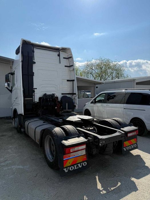 Vand Volvo FH460 Mega 2019