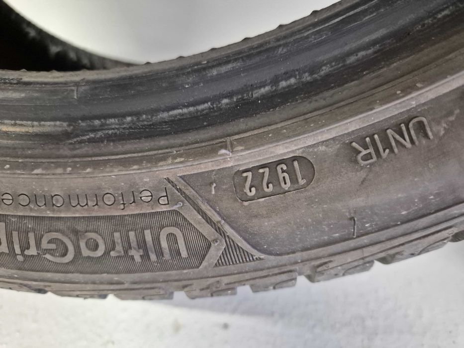 Зимни гуми Goodyear