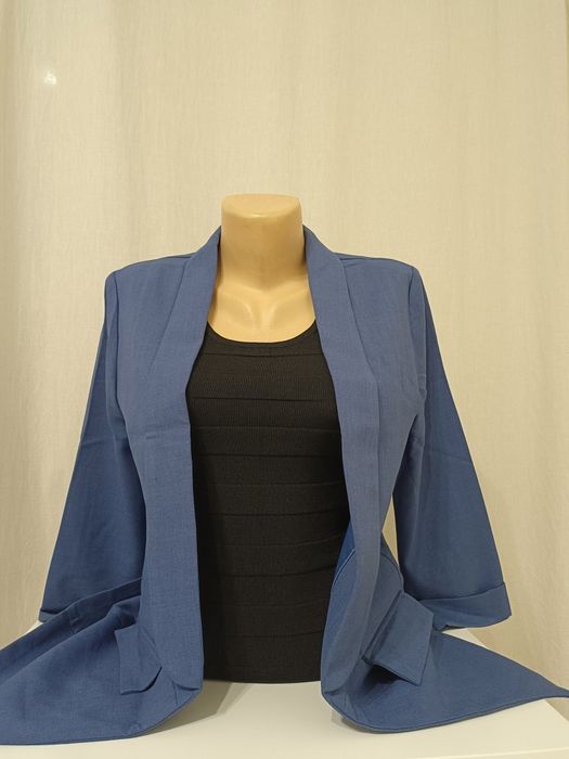 Пиджак размер S, 2500тг