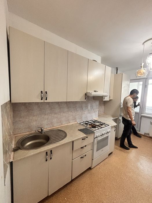 Срочная продажа Кухонный