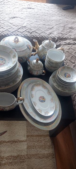 Продам  сервиз  "Мадонна"