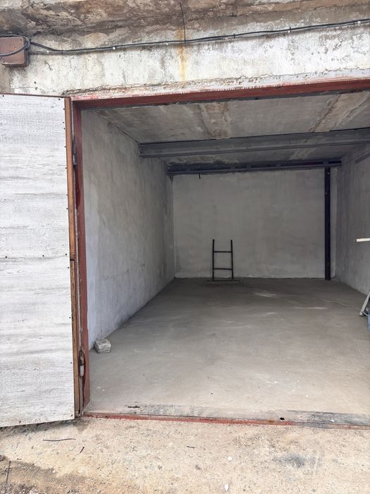 Продам гараж кооператив Робот.