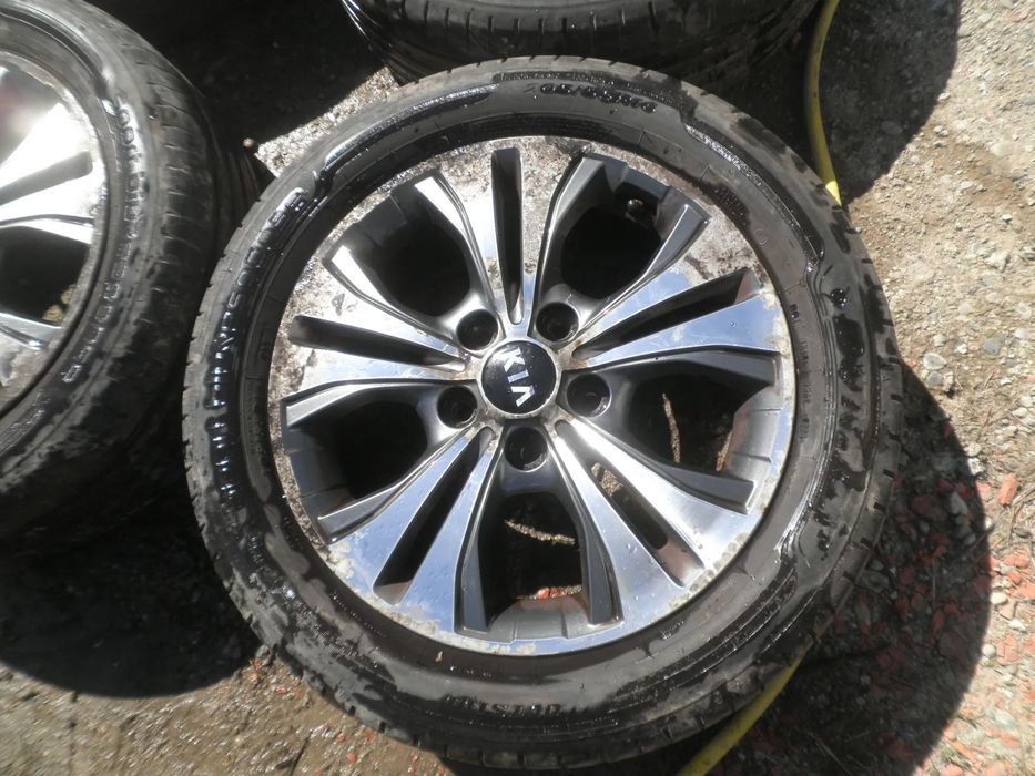 Jante 16" cu anvelope 205/55/R16 Kia Venga 6J ET51 52910-1P650