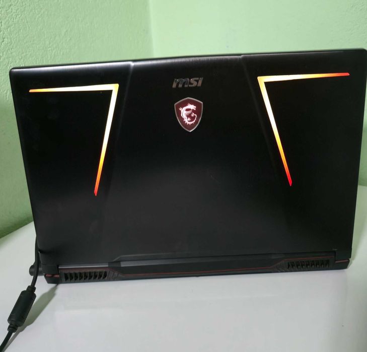 MSI GE73 Raider RGB 8RF – 16GB RAM – GTX 1070 8GB – 120Hz – Windows 11