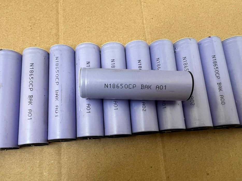 Acumulatori / baterii / celule li-ion 3300mAh, 3.7V