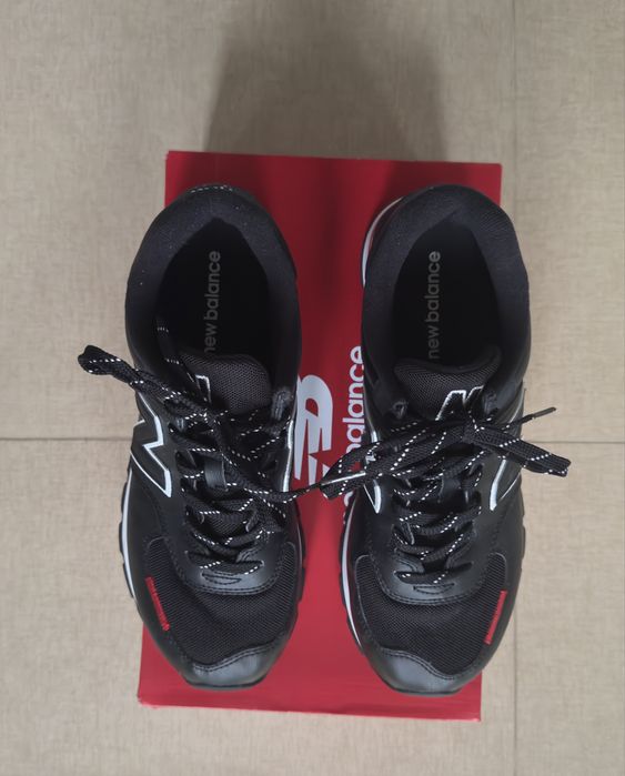 New Balance 574 Rugged (42)