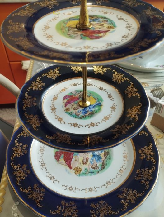 Продам 3х ярусную вазу