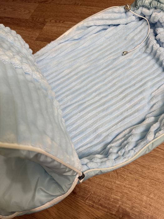 продам детский конверт на выписку